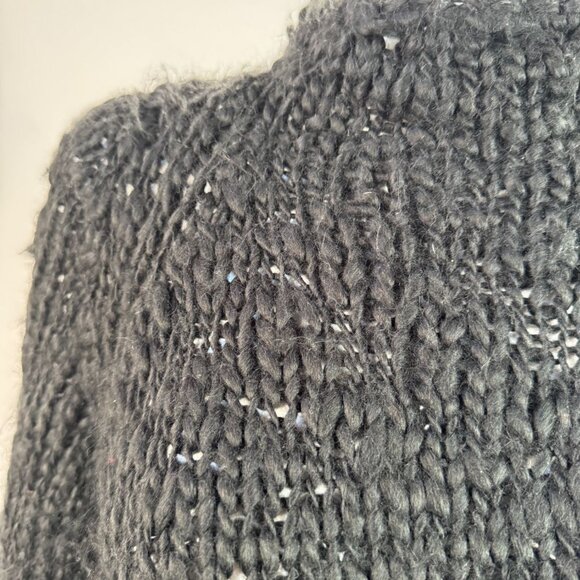 Harolds XL Black Chunky Fuzzy Knit Sweater 80% Acrylic 20% Wool Womens Pullover - Picture 3 of 15